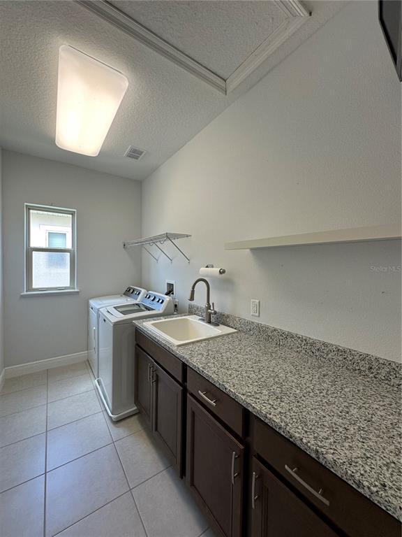 Building Photo - 15702 Shorebird Ln