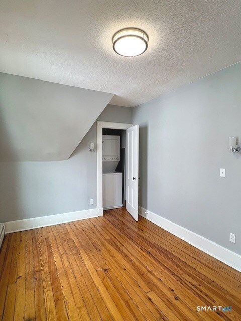 Building Photo - 17 Wilford Ave