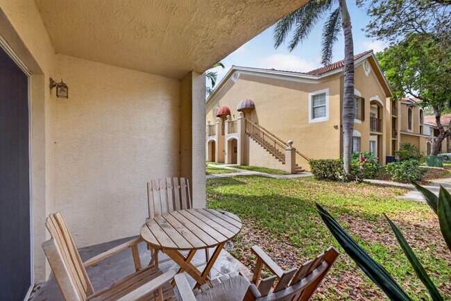 Building Photo - 4211 San Marino Blvd