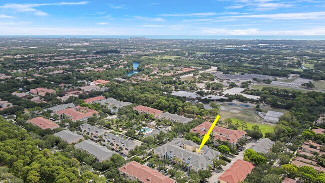 Building Photo - 276 Murcia Dr