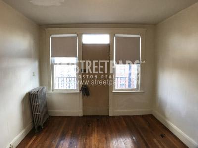 Building Photo - 2 bedroom in Boston MA 02135