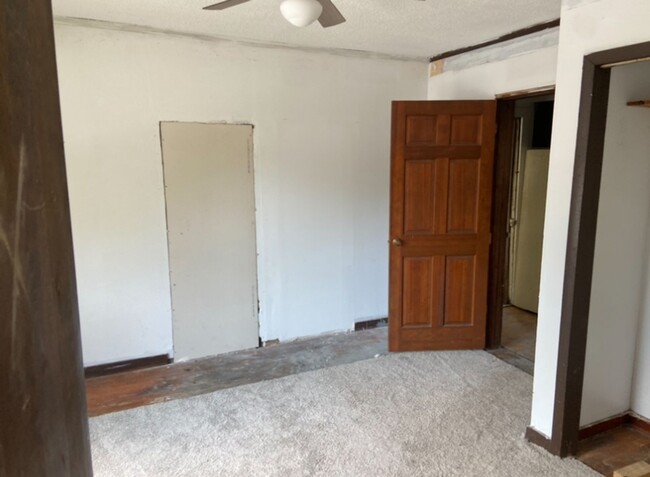 Building Photo - COMING SOON! Investment Property! - $390 M...