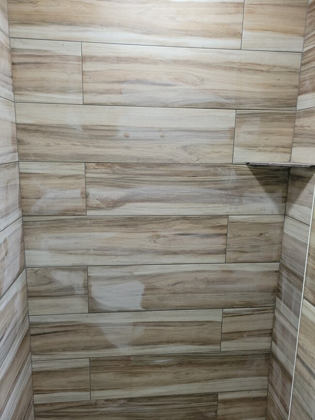 Building Photo - 5802 Bath Rd