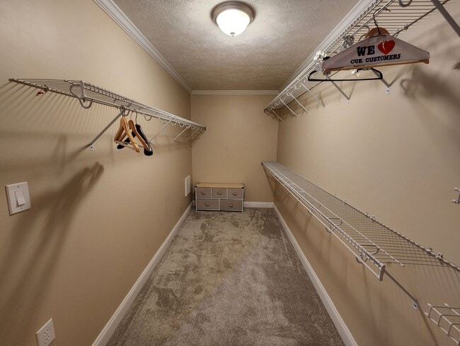 Building Photo - Staycation near everything Fayetteville