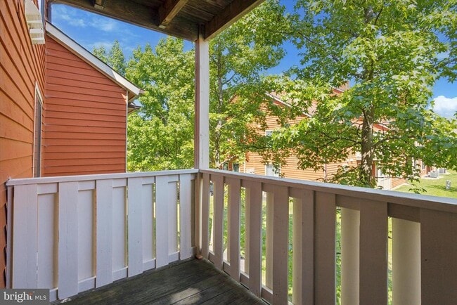 Building Photo - 2611B Auburn Ct