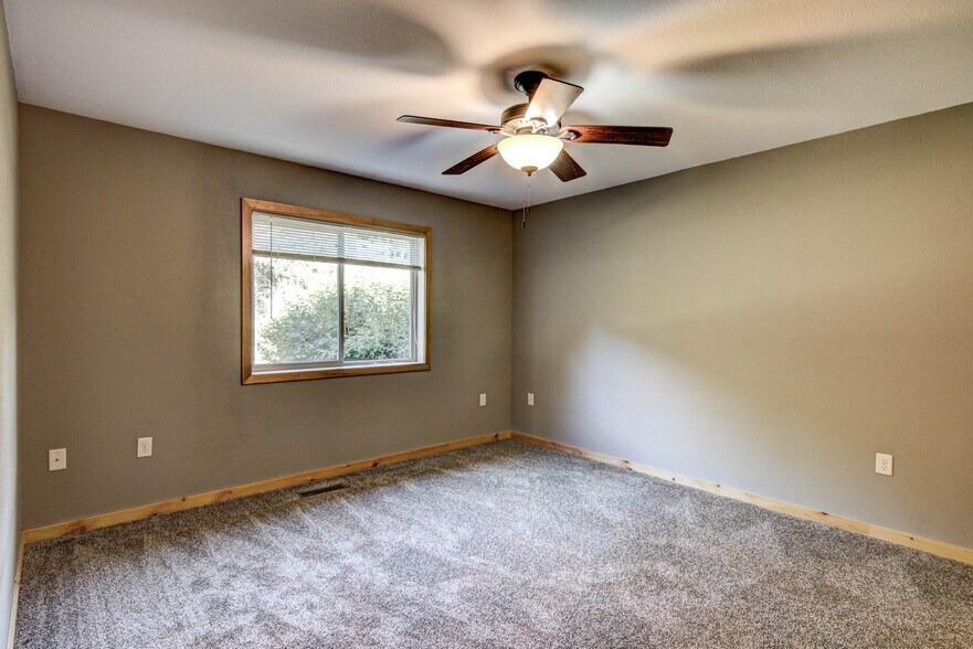 Building Photo - N7769 567th St