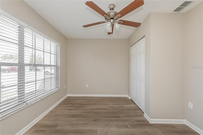 Building Photo - 4414 Tall Oak Ln