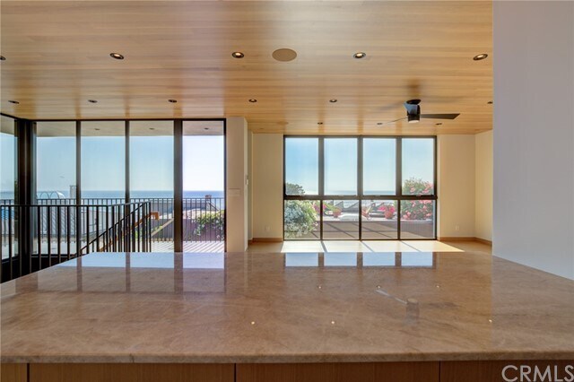Building Photo - 1612 Ocean Dr