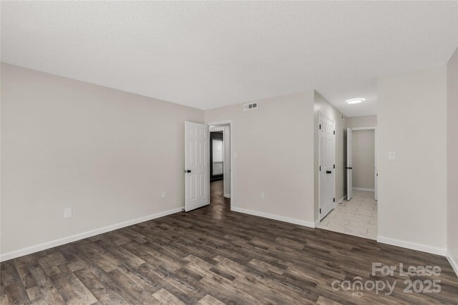 Building Photo - 7205 Winery Ln