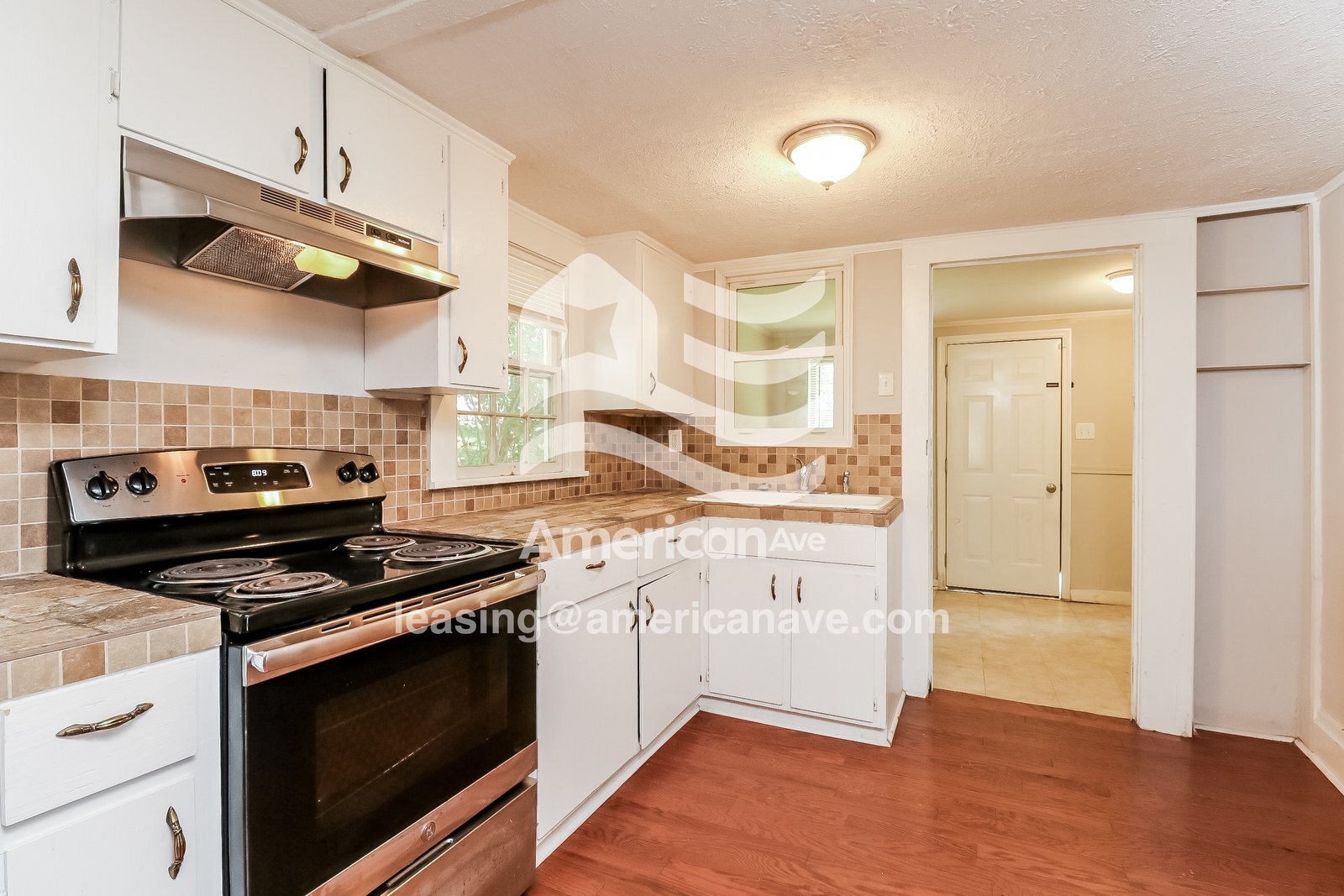 Building Photo - 27 Pinckney St