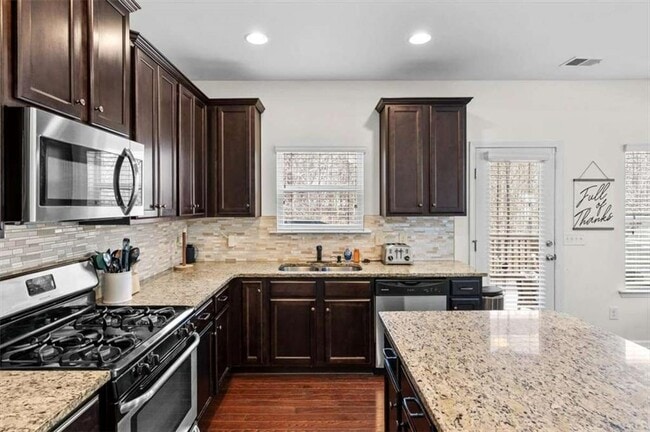 Building Photo - 58 Macland Mill Ct