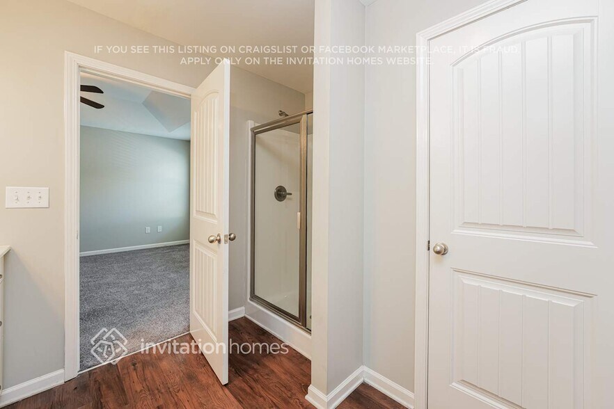 Building Photo - 10 Fernhill Ct
