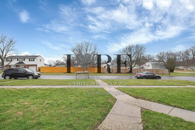 Building Photo - 1724 River Bend Rd