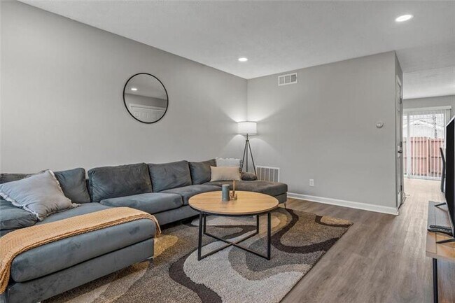 Building Photo - 3594 Jefferson St