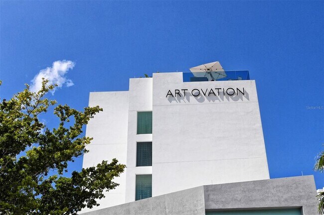 Building Photo - 301 S Gulfstream Ave