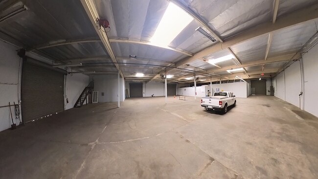 Building Photo - 2430 Cypress Way