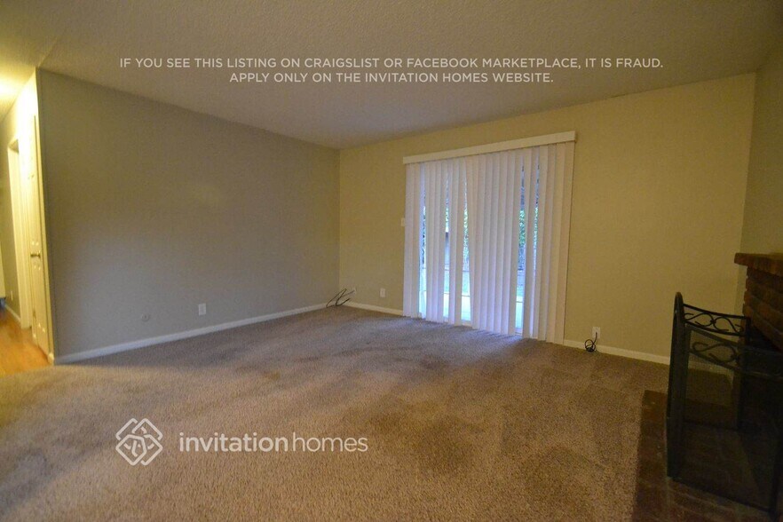 Building Photo - 1110 Loyola Way