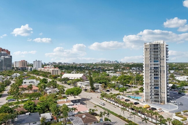 Building Photo - 2701 N Ocean Blvd