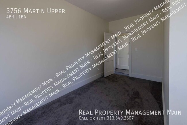 Building Photo - 3756 Martin St