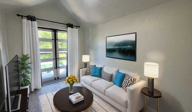 Primary Photo - 368 E Dean Ave