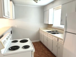 Building Photo - Two bedroom Townhouse-style Apt in Mauldin...