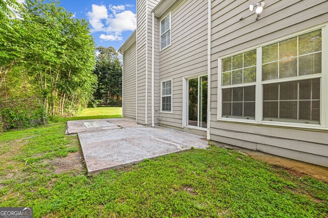Building Photo - 2364 Fallbrook Ct