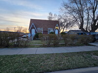 Building Photo - 1667 N 200 W