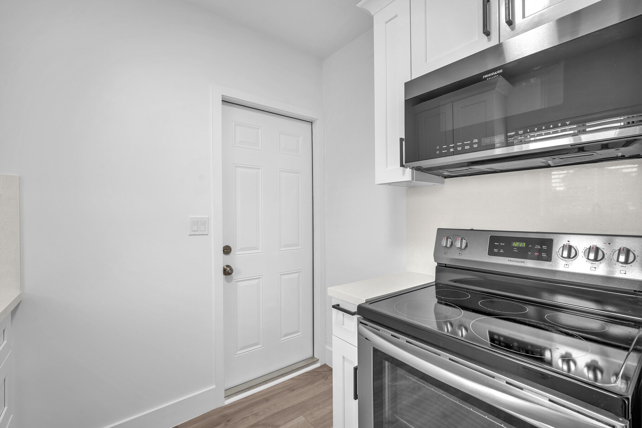 Building Photo - 1801 SW 5th St