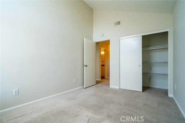 Building Photo - 17121 Green Ln