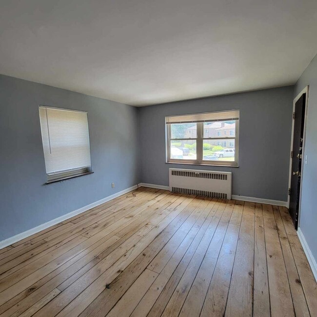 Building Photo - 1102 Egan Ct