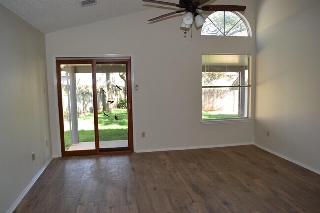Building Photo - 7805 Kincheon Ct