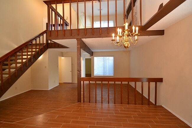 Building Photo - 13026 Wirevine Ln