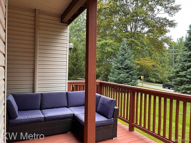 Building Photo - 6168 Palomino Ct