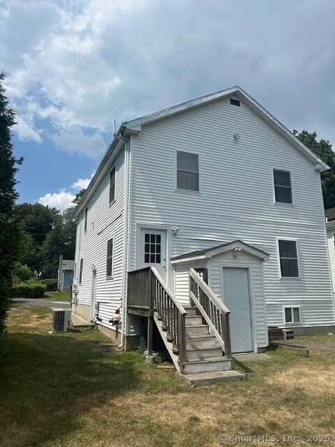 Building Photo - 26 McAdoo Ave