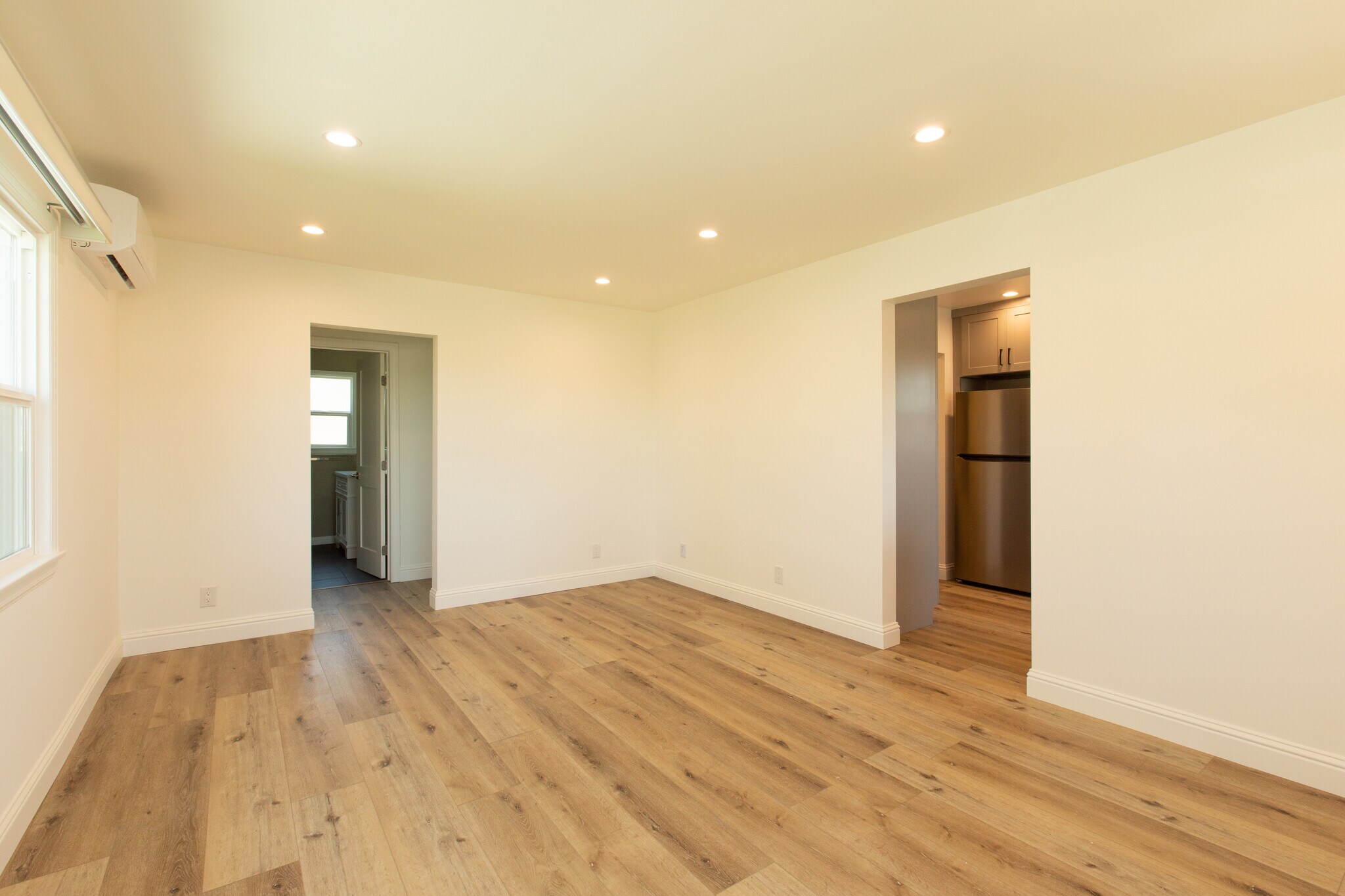 Living Room - 7116 Flight Ave