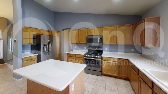 Building Photo - 11155 N 82nd Dr