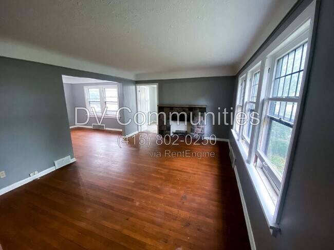 Building Photo - 1504 Sherbrook Rd