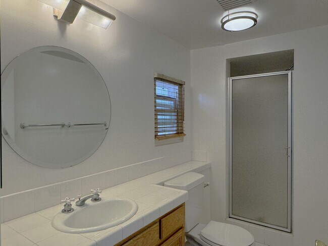 Building Photo - EXPANSIVE OCEAN VIEW from 2 balconies, VALUE Price in PDR