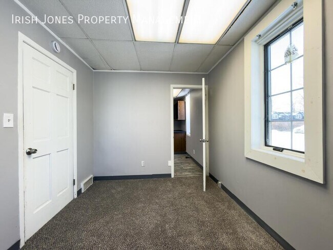 Building Photo - 1213 Walden Ave