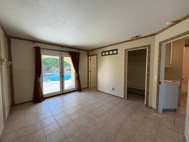 Building Photo - 11296 Heathcliff