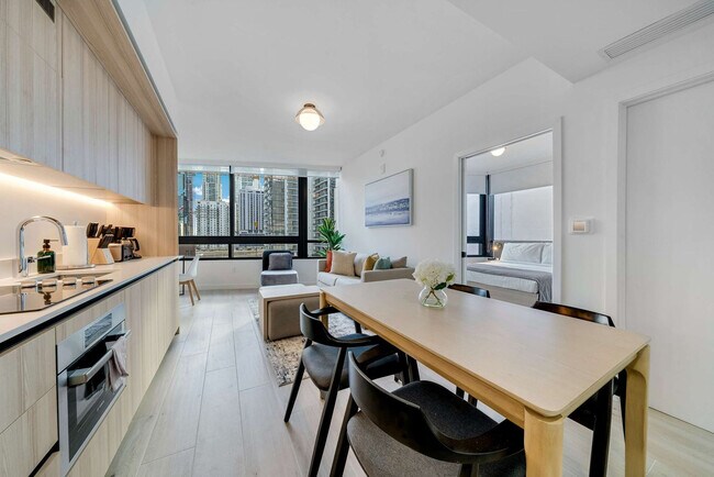 Building Photo - 225 N Miami Ave