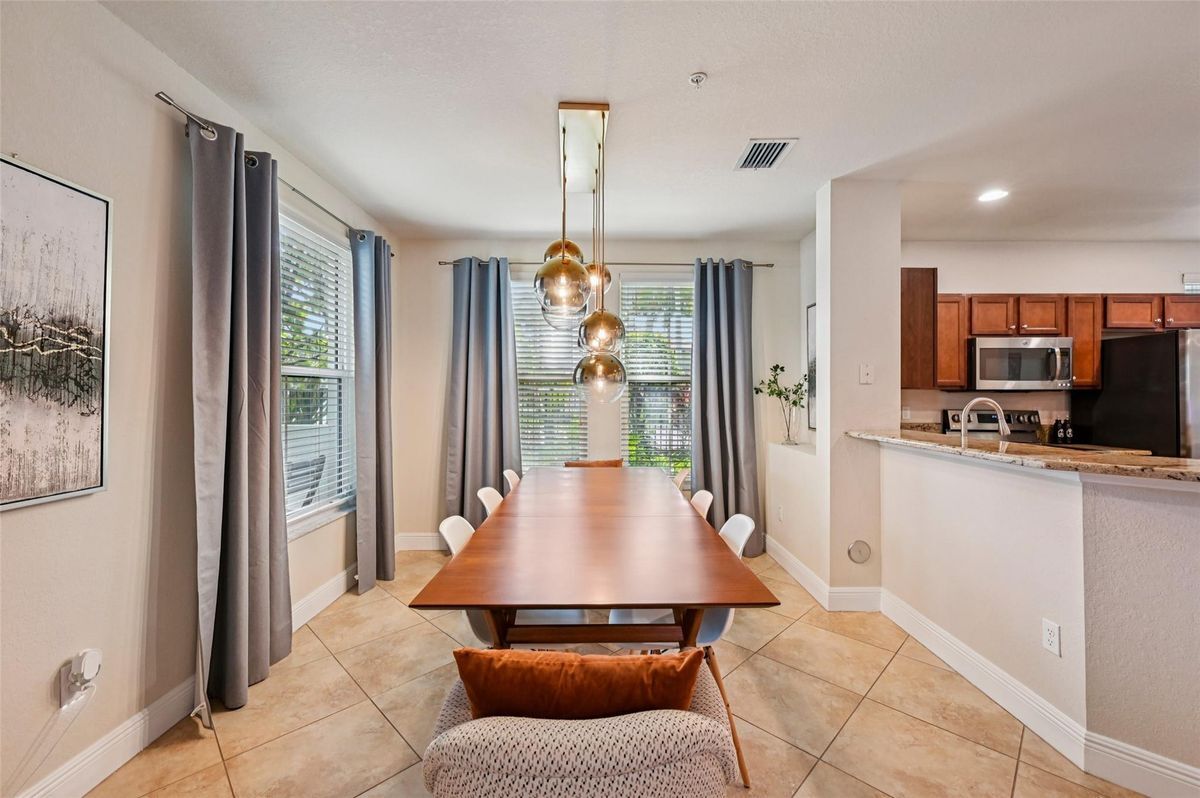 Building Photo - 4714 Monarch Way