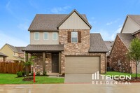 Building Photo - 210 Holbeck Cir