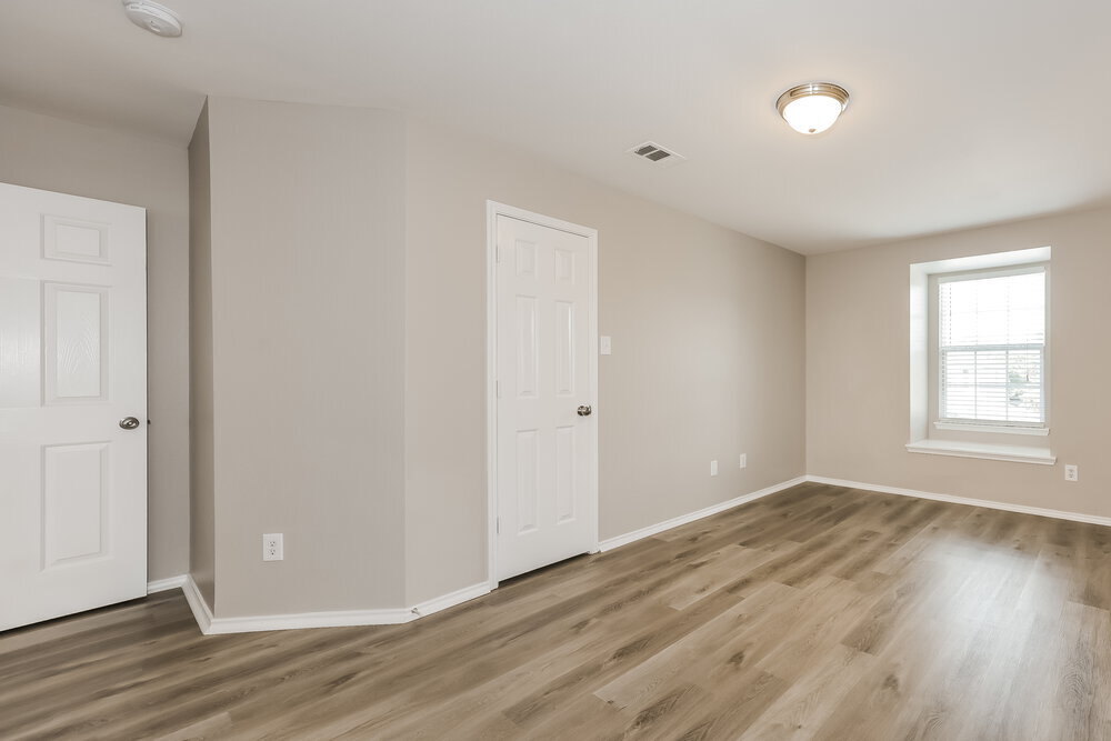 Building Photo - 5965 Harbor Glen Dr