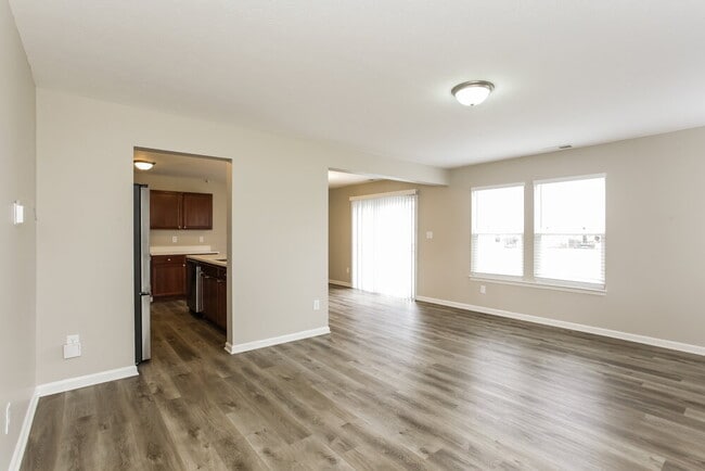 Building Photo - 8024 Bach Dr