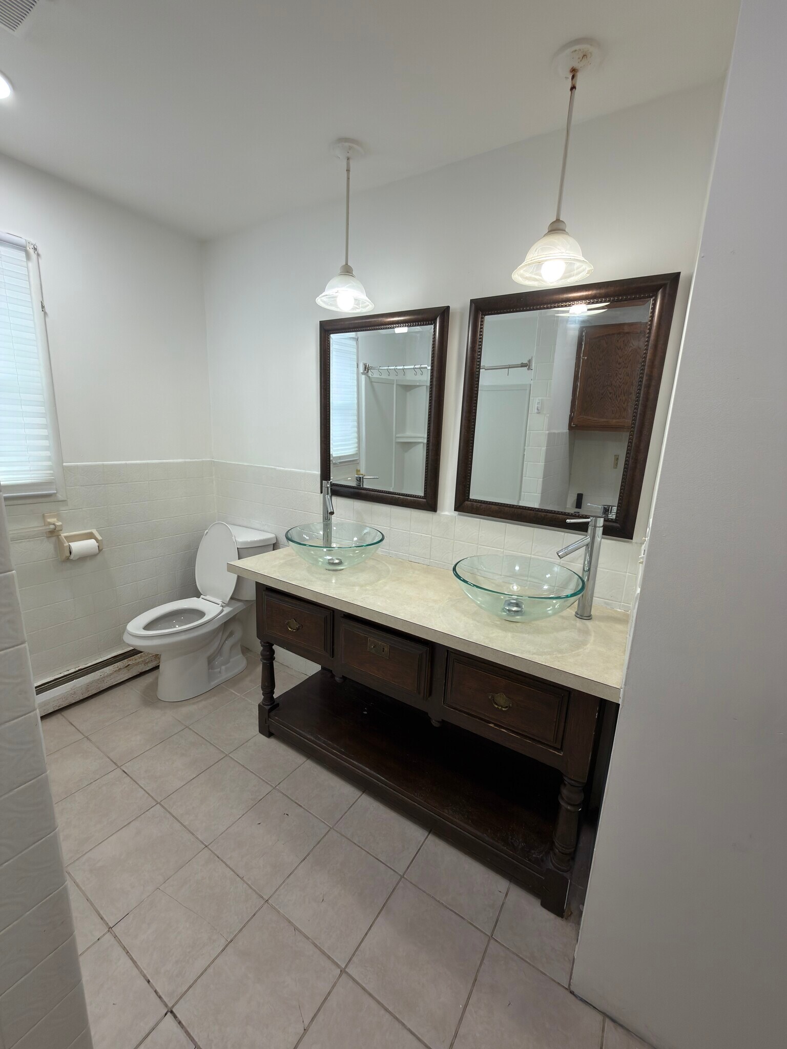 Building Photo - 12 Hilltop Ave