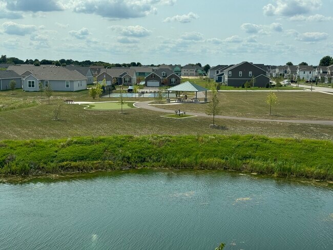 Building Photo - 14942 S McCarthy Cir