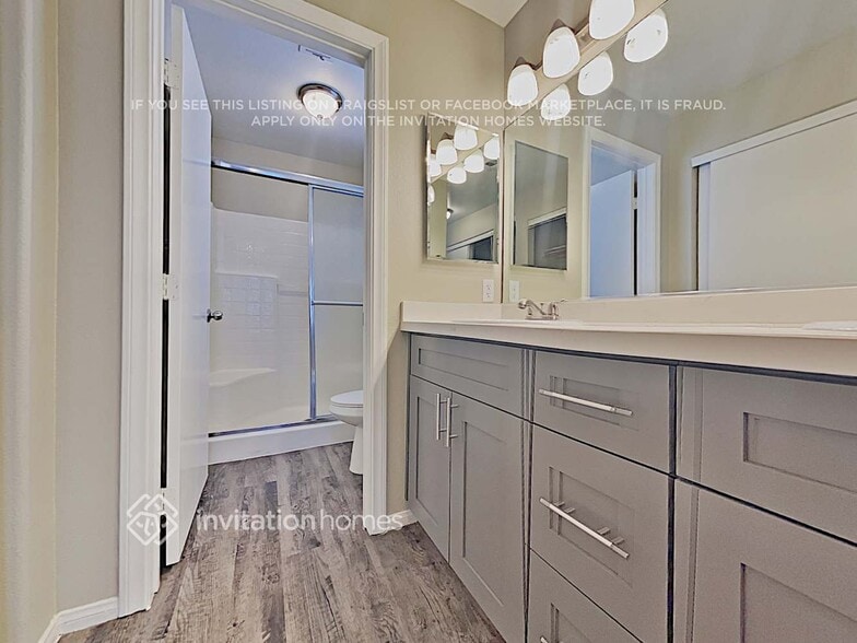 Building Photo - 3368 Stacey Lyn Dr