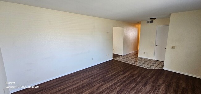 Building Photo - MIRA MESA / SAN DIEGO - Nice 4 Bedroom / 2 Bath House.  AVAILABLE NOW.