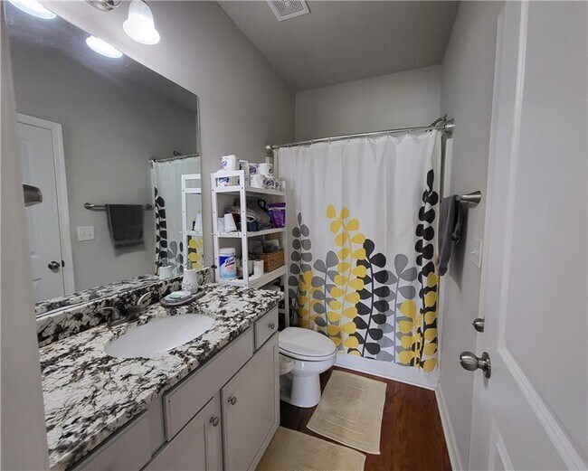 Building Photo - 5414 Town Square Way